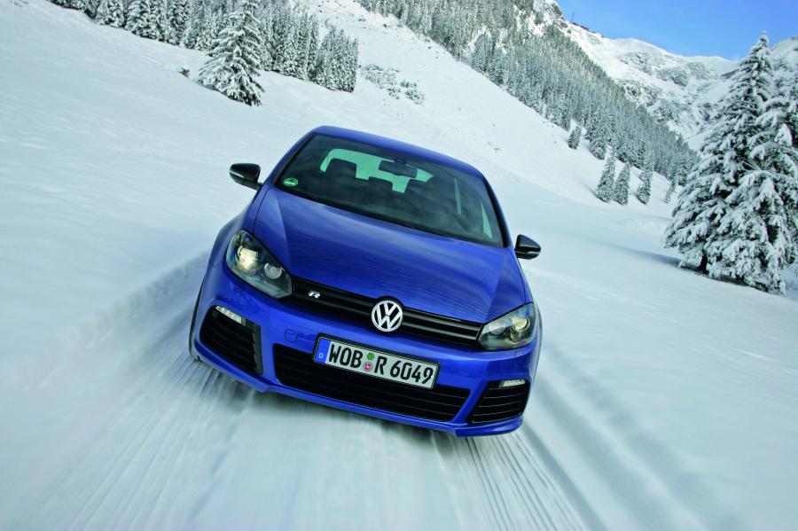  Volkswagen Golf R 2009 года  (фото 39 из 54)